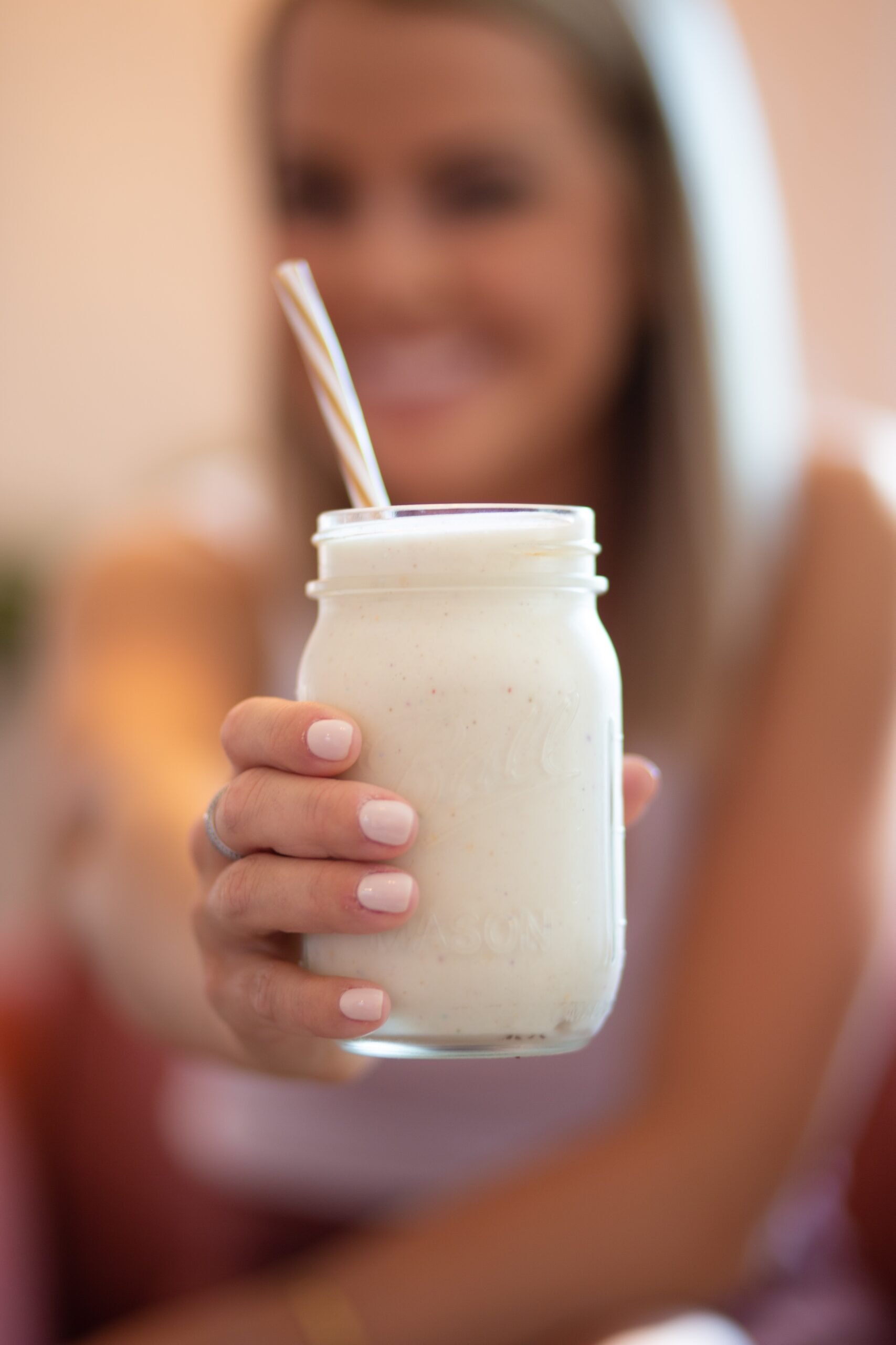 The Surprising Benefits of Oat Milk: 1 Nutritious Alternative to Dairy